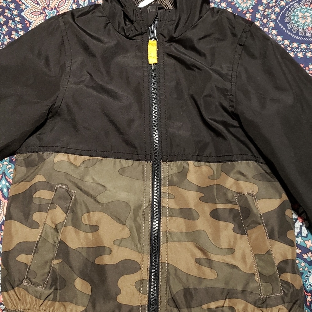 New! Camo lightweight jacket
